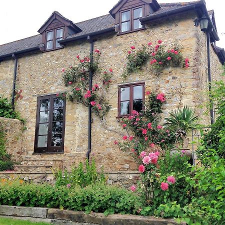 Rose Cottage Musbury 外观 照片